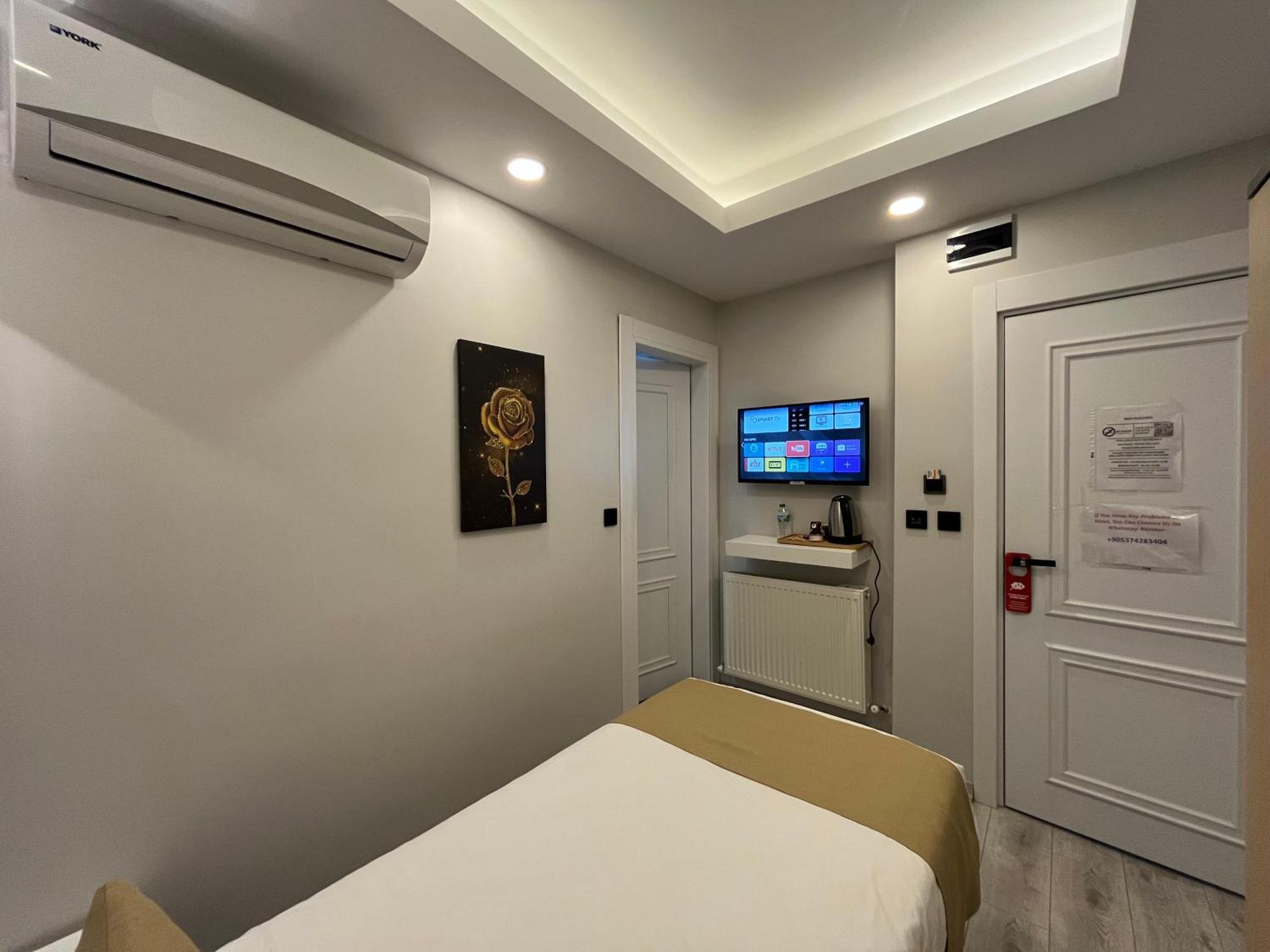 White Palace Halic Istanbul Exterior photo