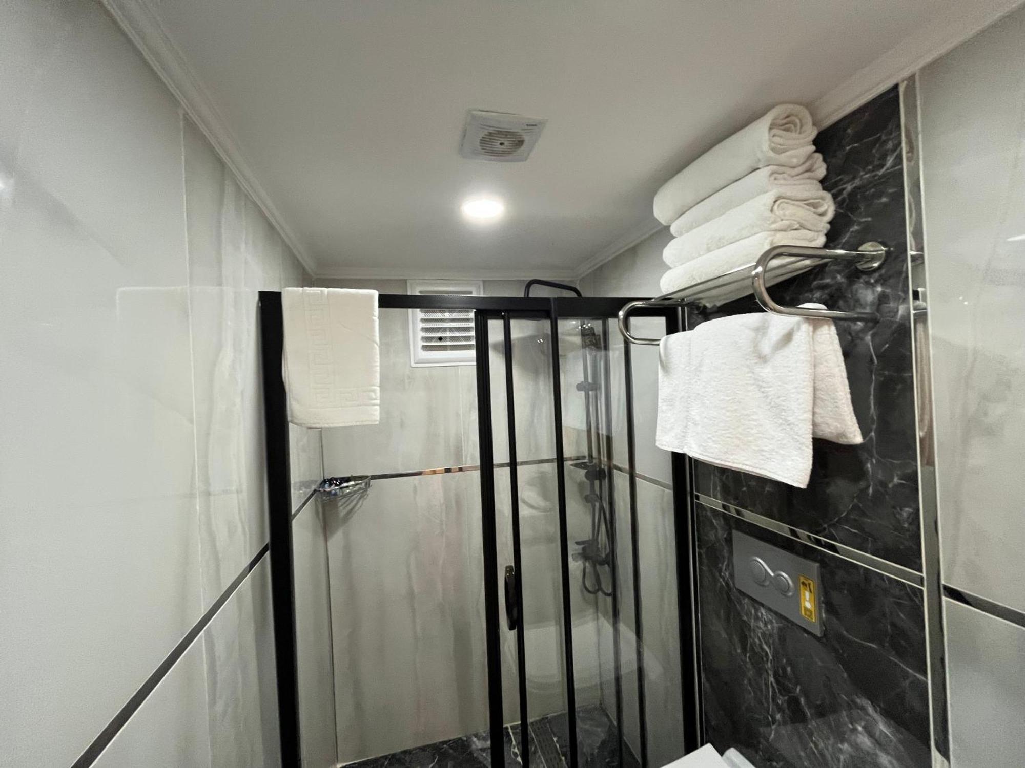 White Palace Halic Istanbul Exterior photo